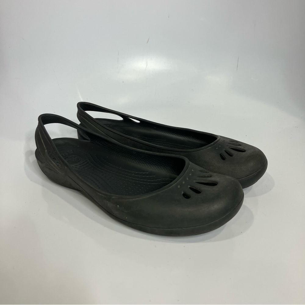 Black Crocs sling back shoes‎ size 7